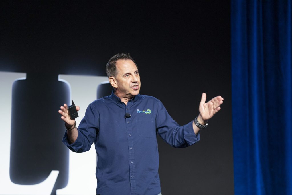 Joe Hammer leading a corporate sales persuasion training session